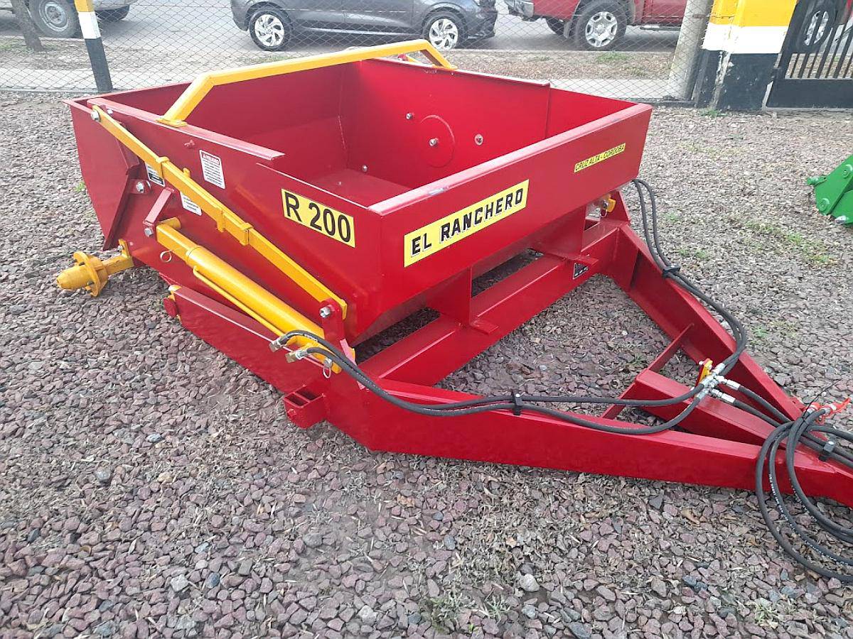 Pala de Arrastre el Ranchero R200 de 2,3m3, Nueva Disponible
