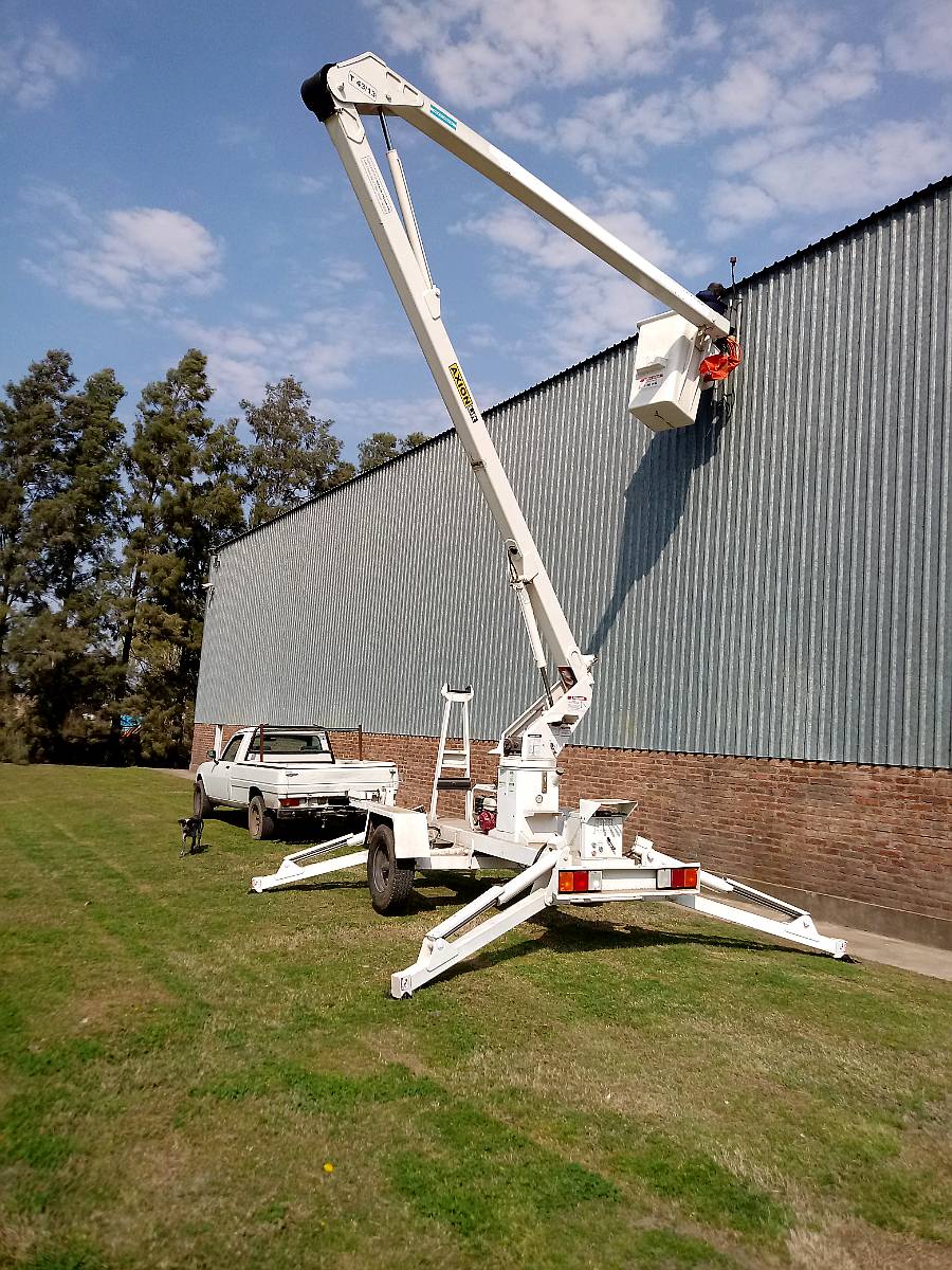 Hidroelevador Axion T43/13 - de Arrastre