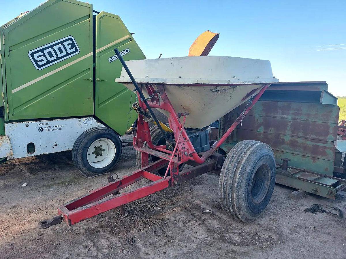 Fertilizadora Tanzi a Pendulo