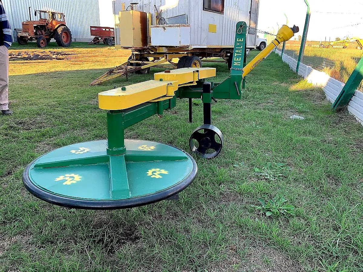 Desmalezadora Interfilar Metalye con Flete Inlcuído