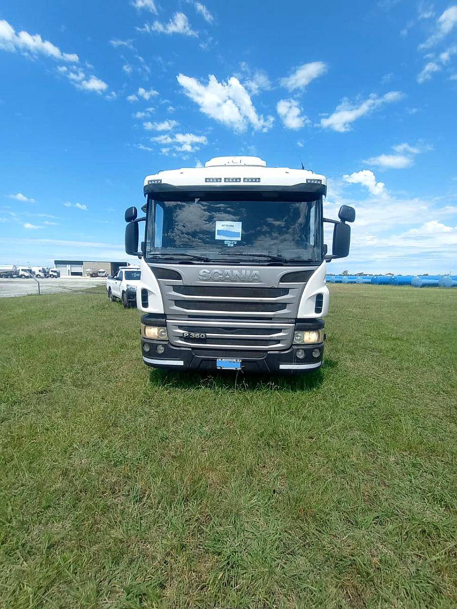 Camion Scania Tractor C/cab Dorm P369A6X2 2015 99.000u$s