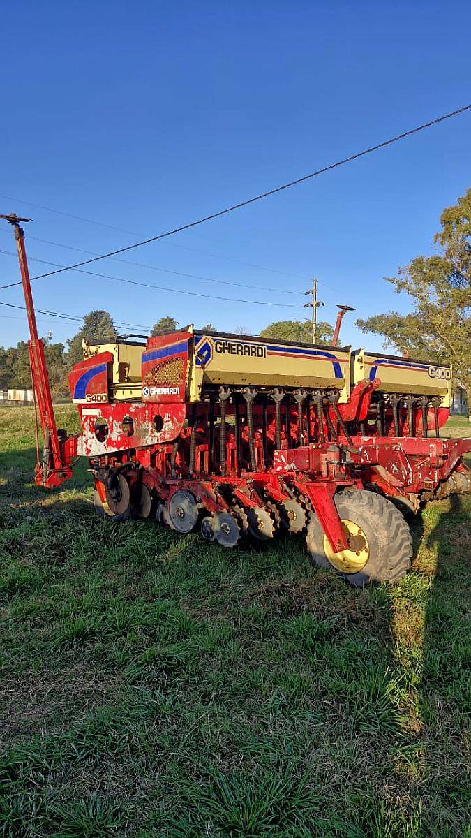 Sembradora Gerardi G400 2007 de 25 Lineas a 21 para Fino