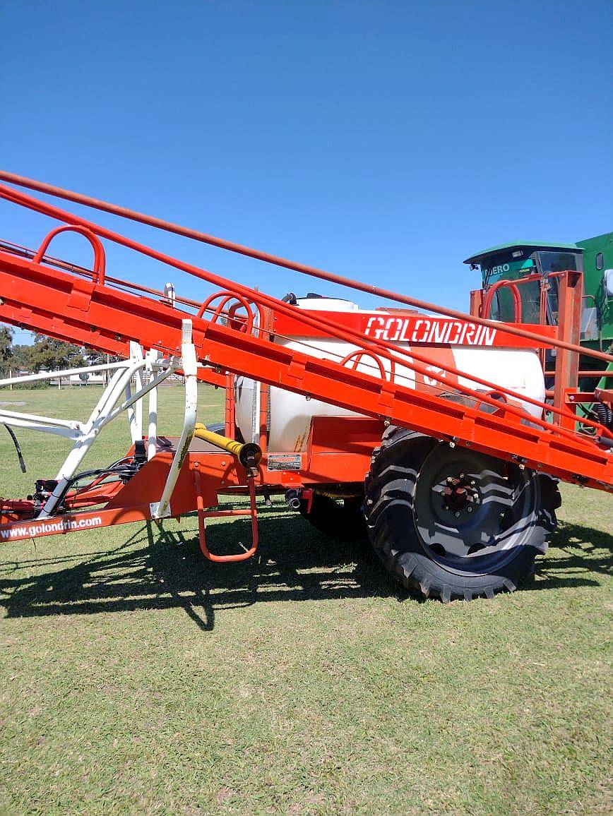 Pulverizador Golondrin 3000 LT
