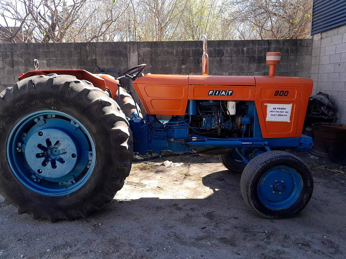 Tractor Fiat 800