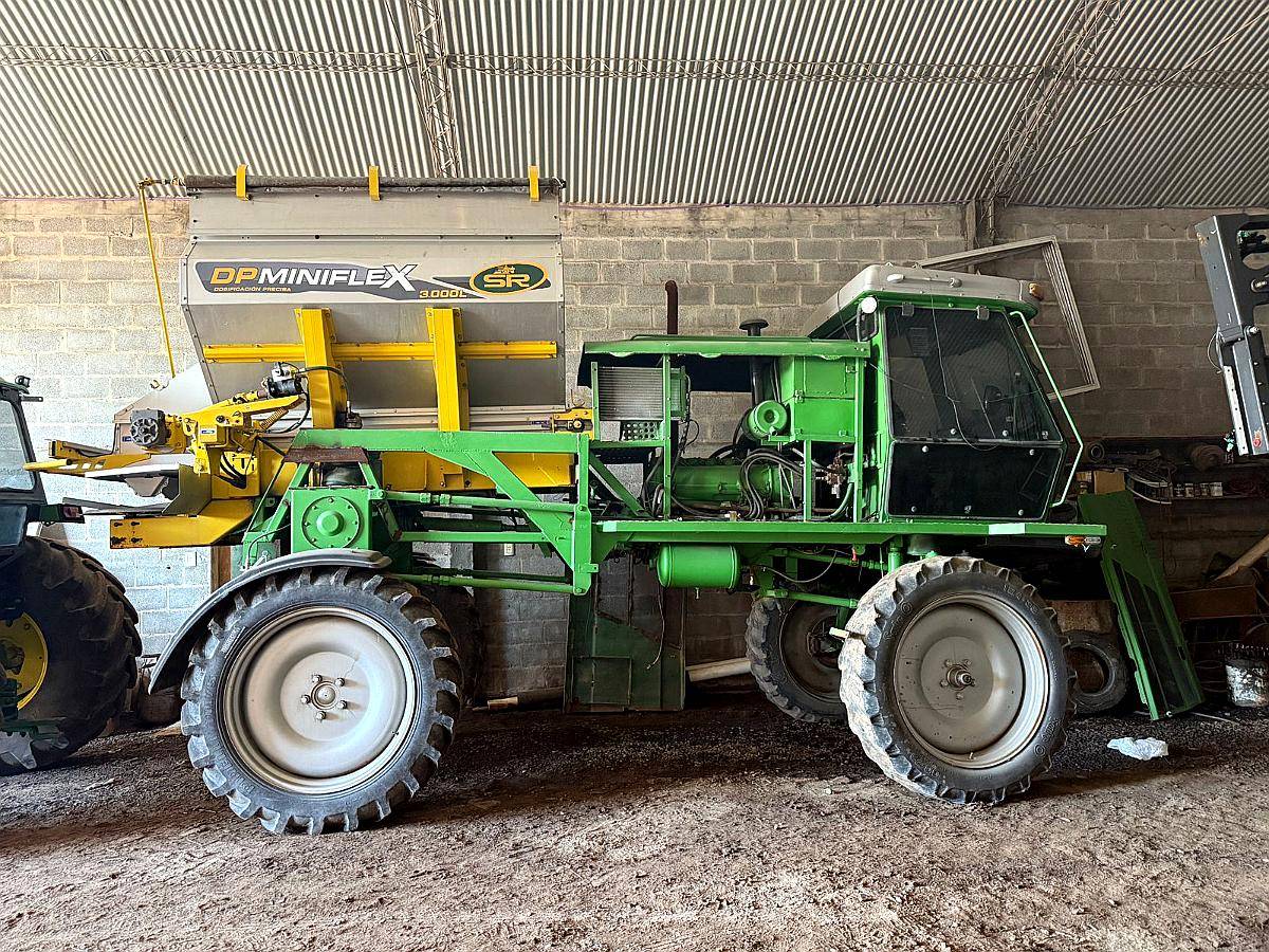 Fertilizadora Metalfor SR DP Miniflex Usada.