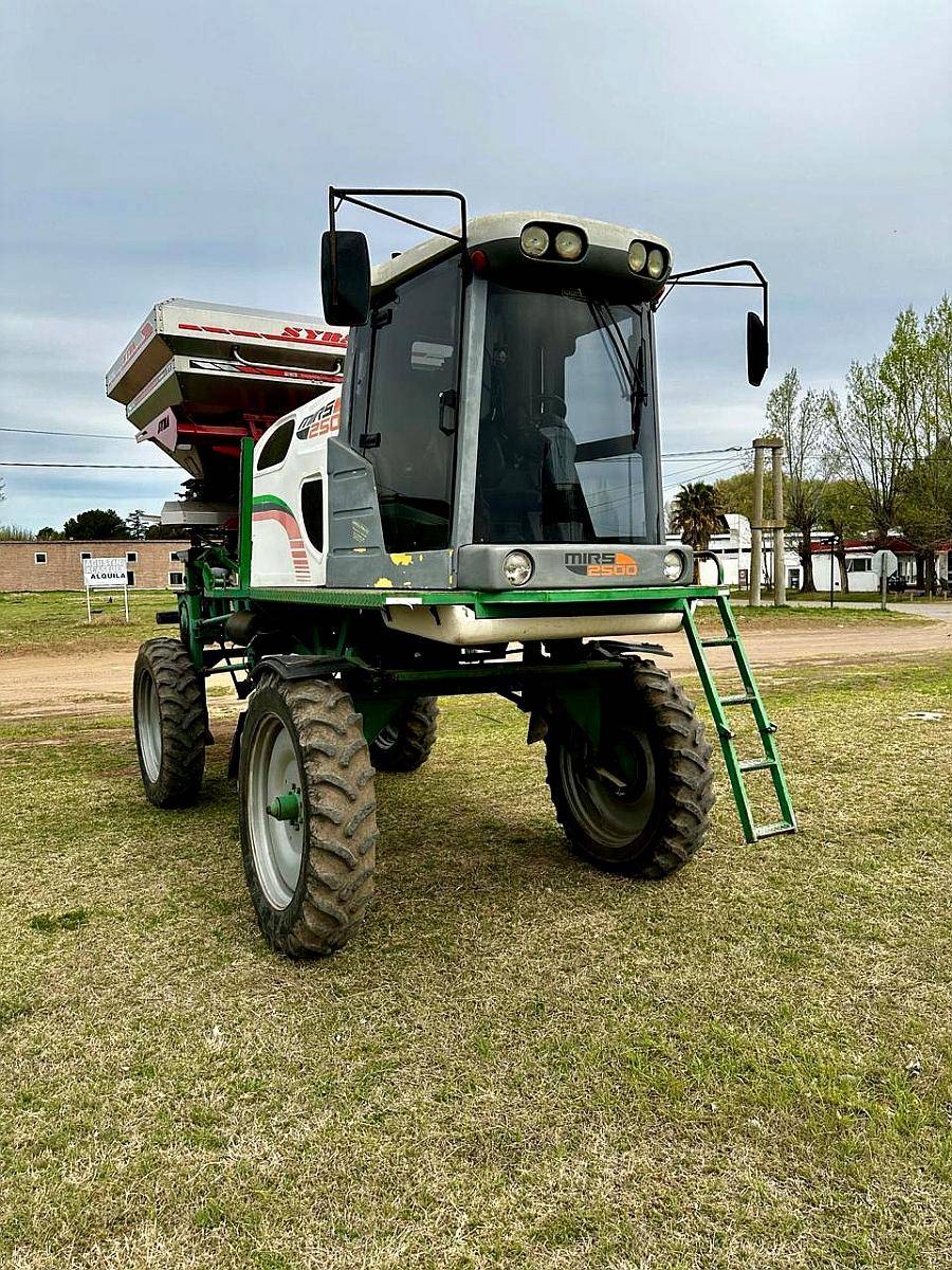 Fertilizadora, Autopropulsada, Venado, 2500, SA0018