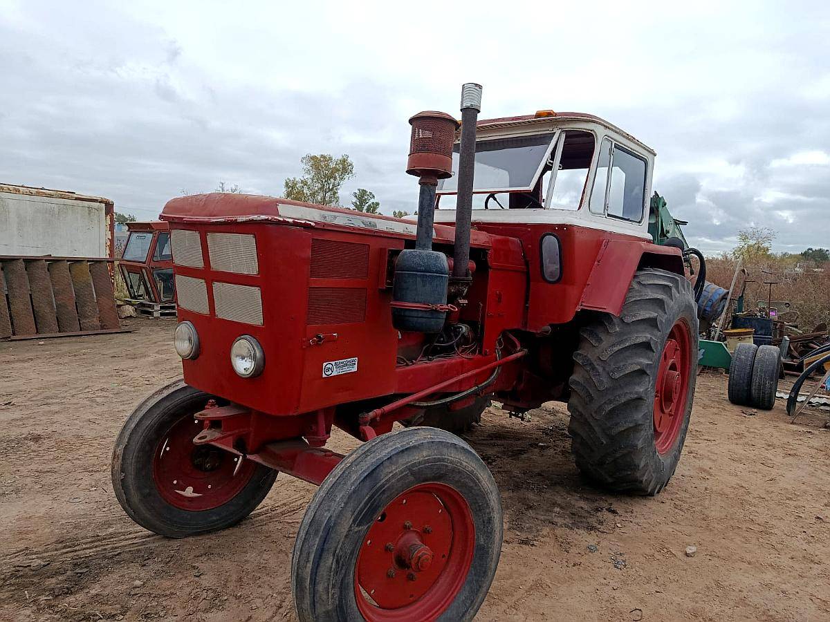 Tractor Fahr D-86 con Caja de 4ta Alta y Baja
