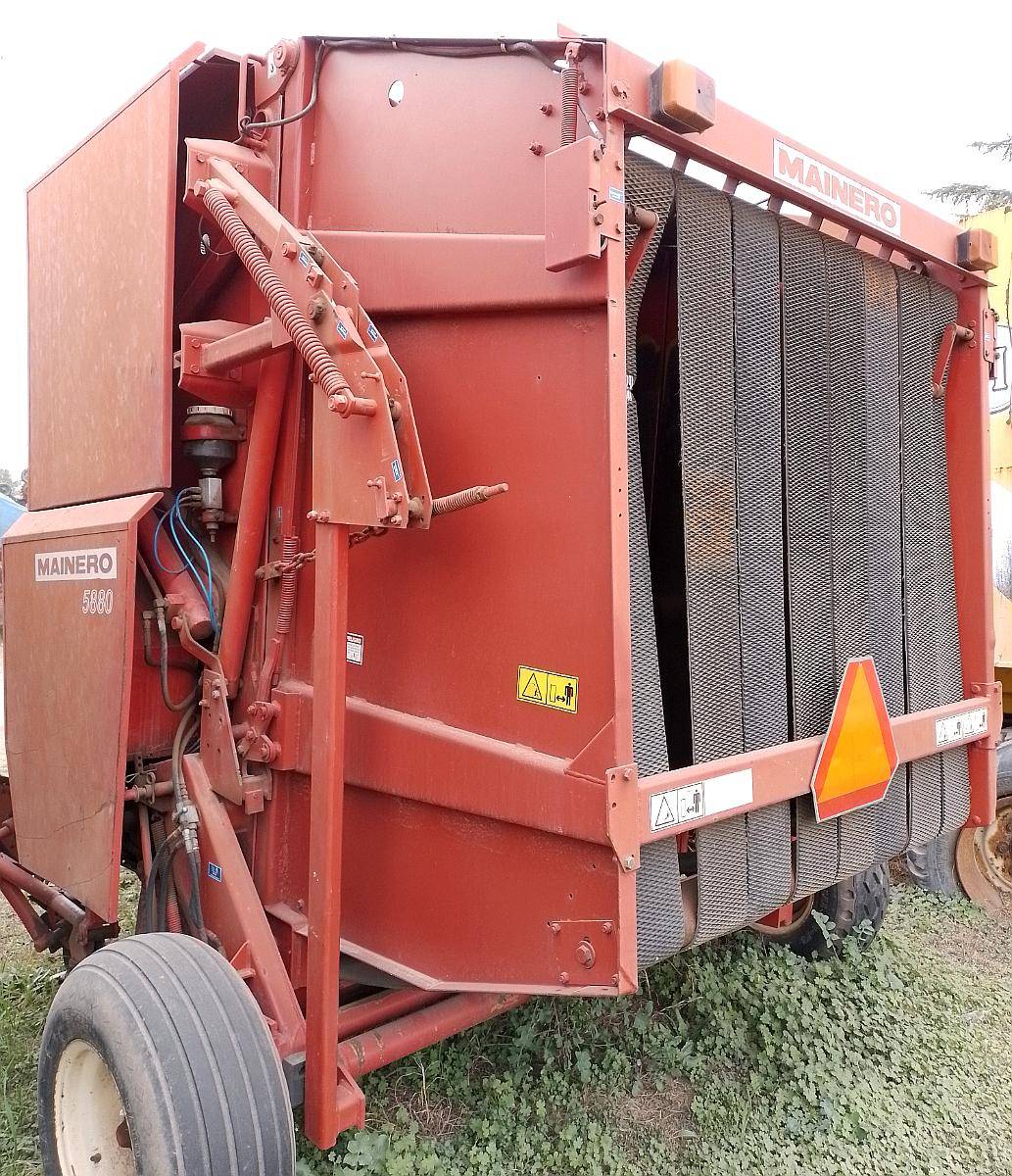 Rotoenfardadora Mainero Modelo 5880