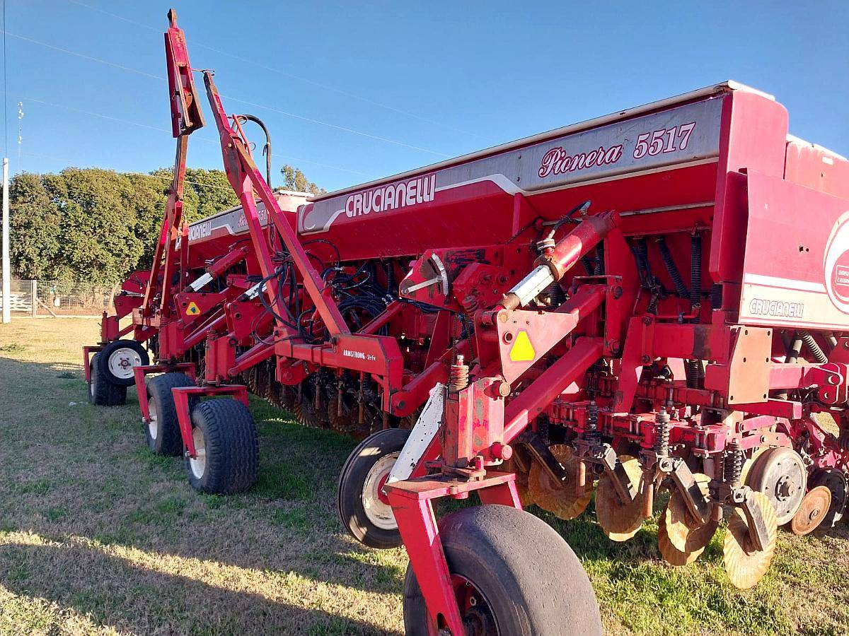Sembradora Crucianelli Pionera 2012