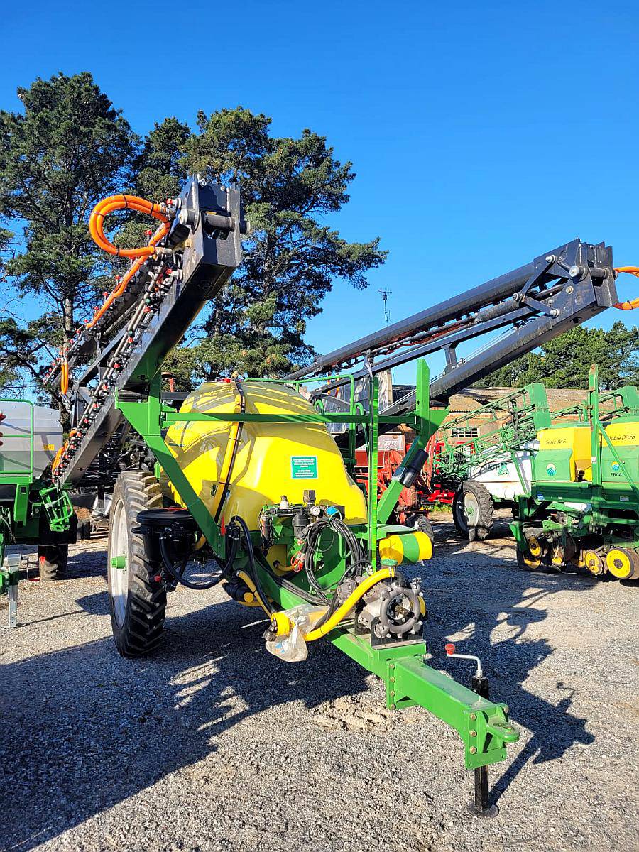 Pulverizadora Caiman 28 Mts Nueva Disponible