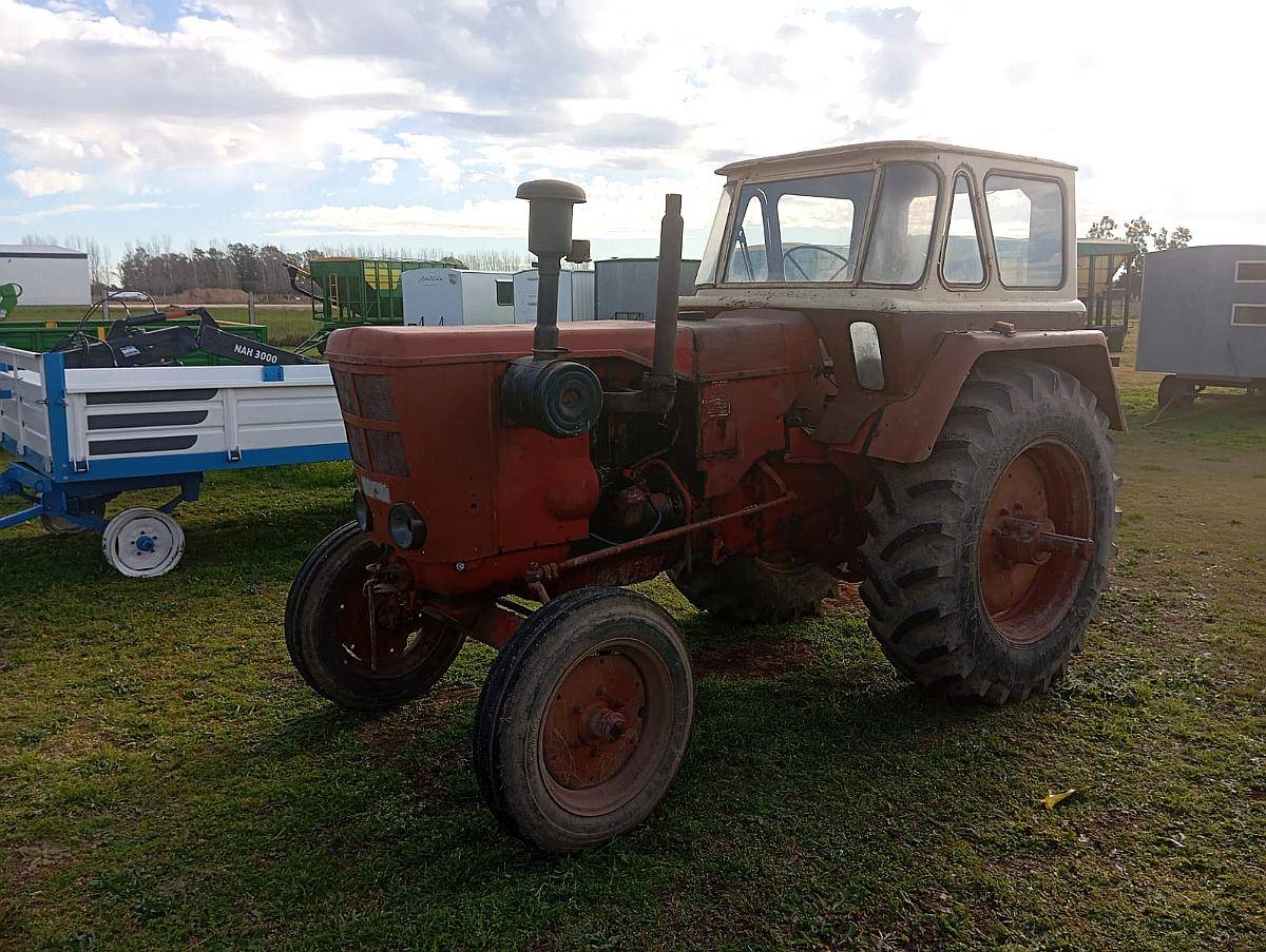 Tractor Deutz Fahr D66