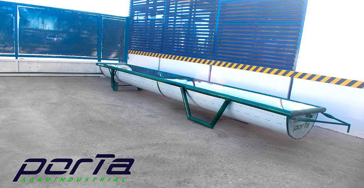 Comedero de Acero Inoxidable de 9 Mts