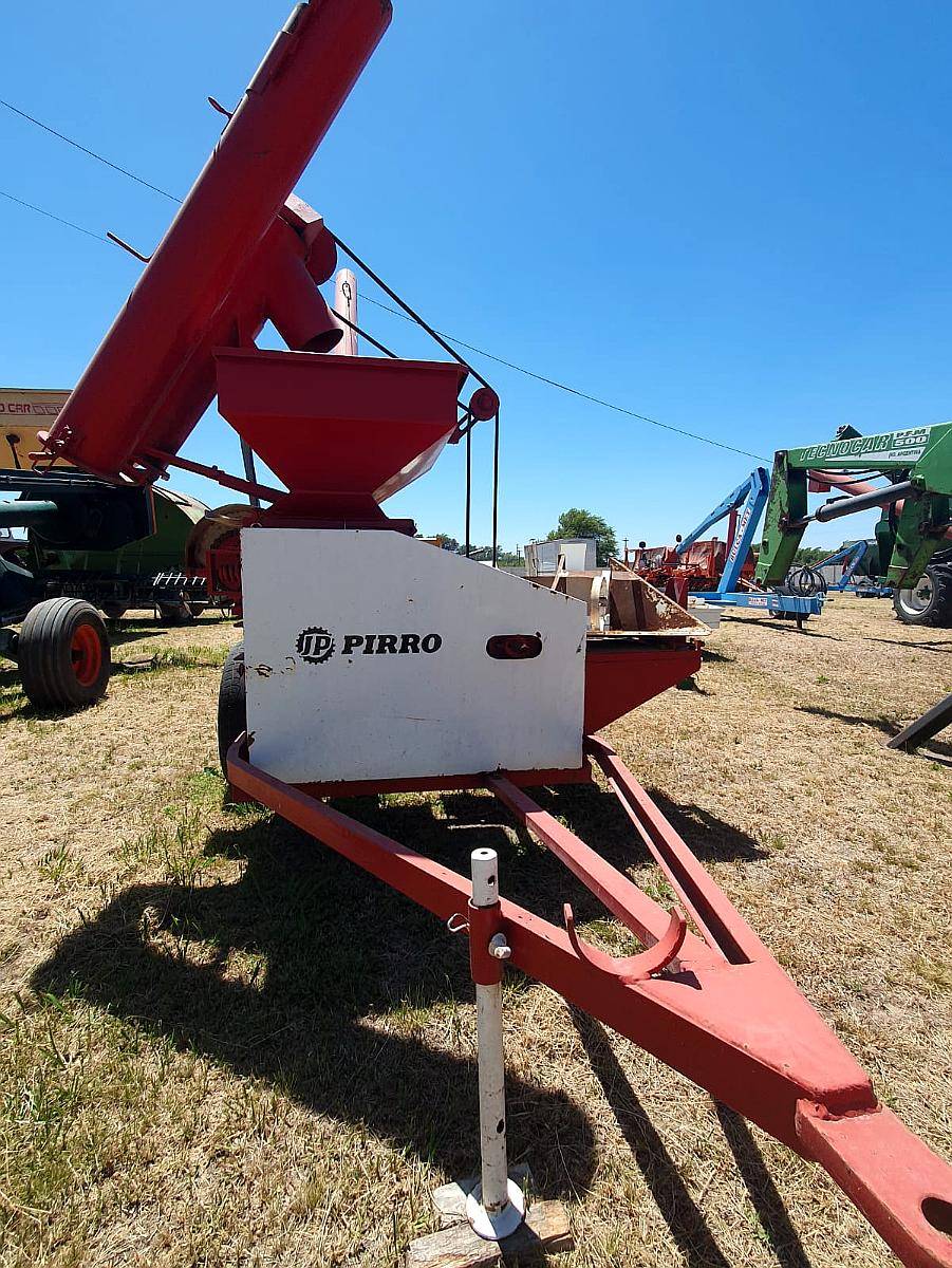 13 - Quebradora de Grano Pirro JP 300 Usada