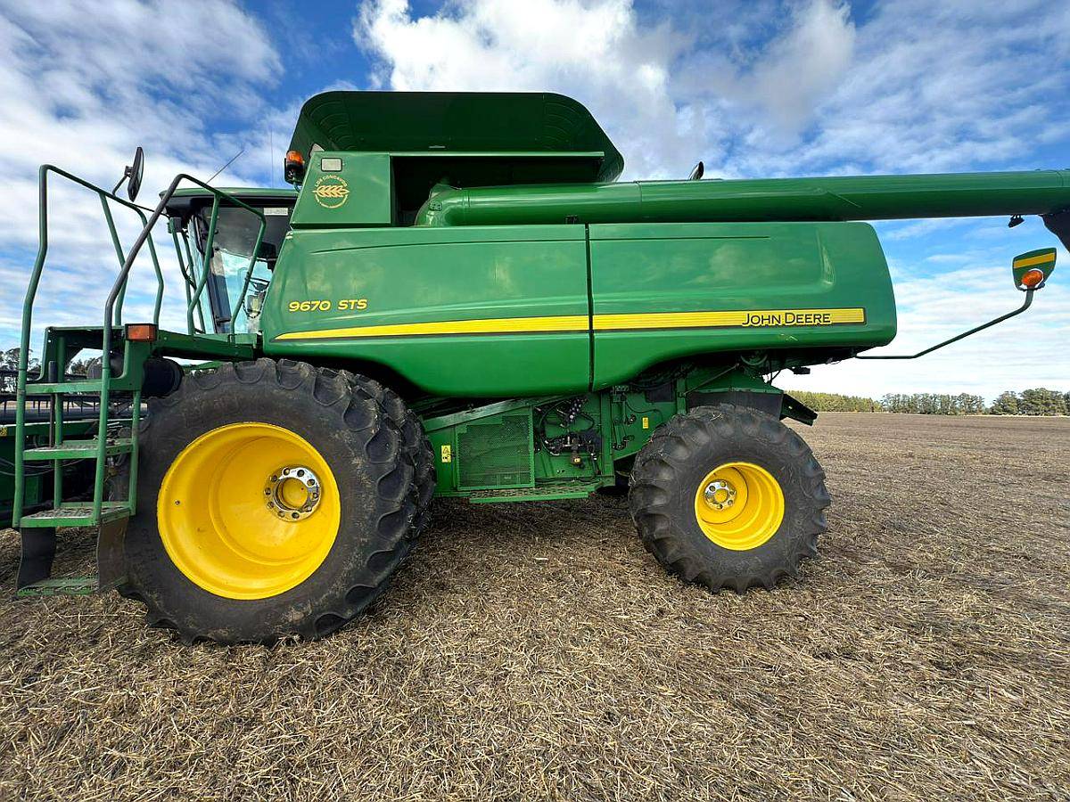 Cosechadora John Deere STS 9670 Plataforma 635 F 2012.