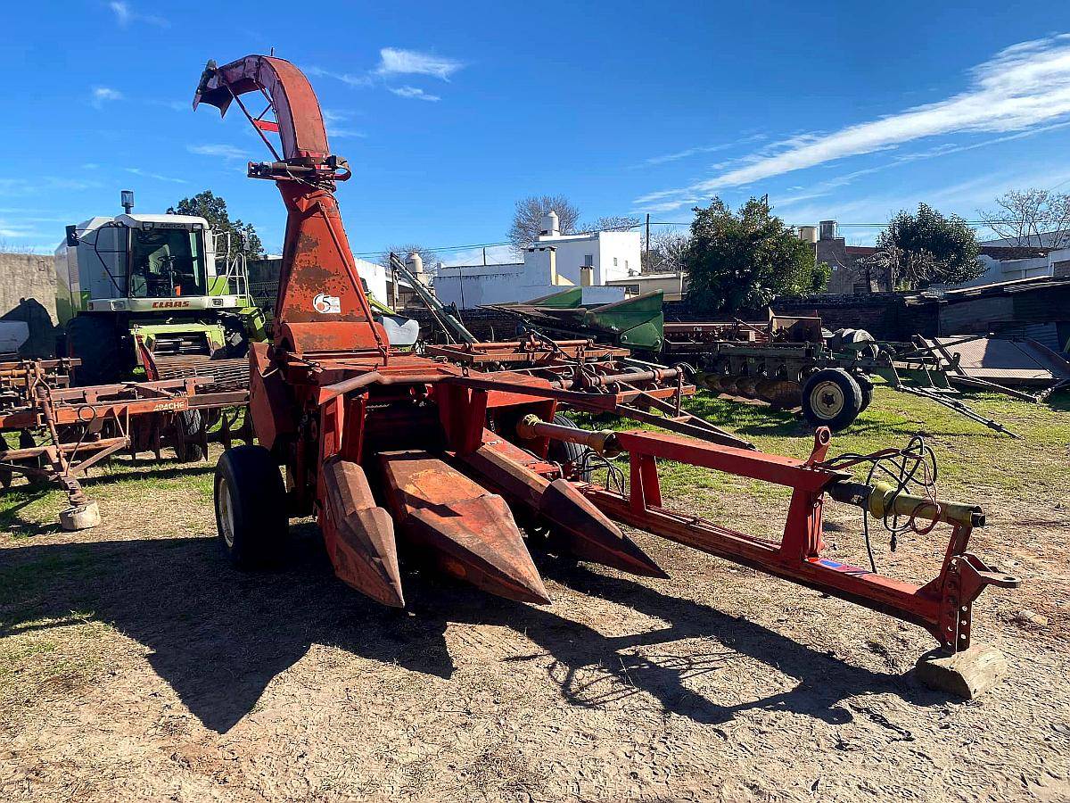 Picadora de 2 Surcos Mainero
