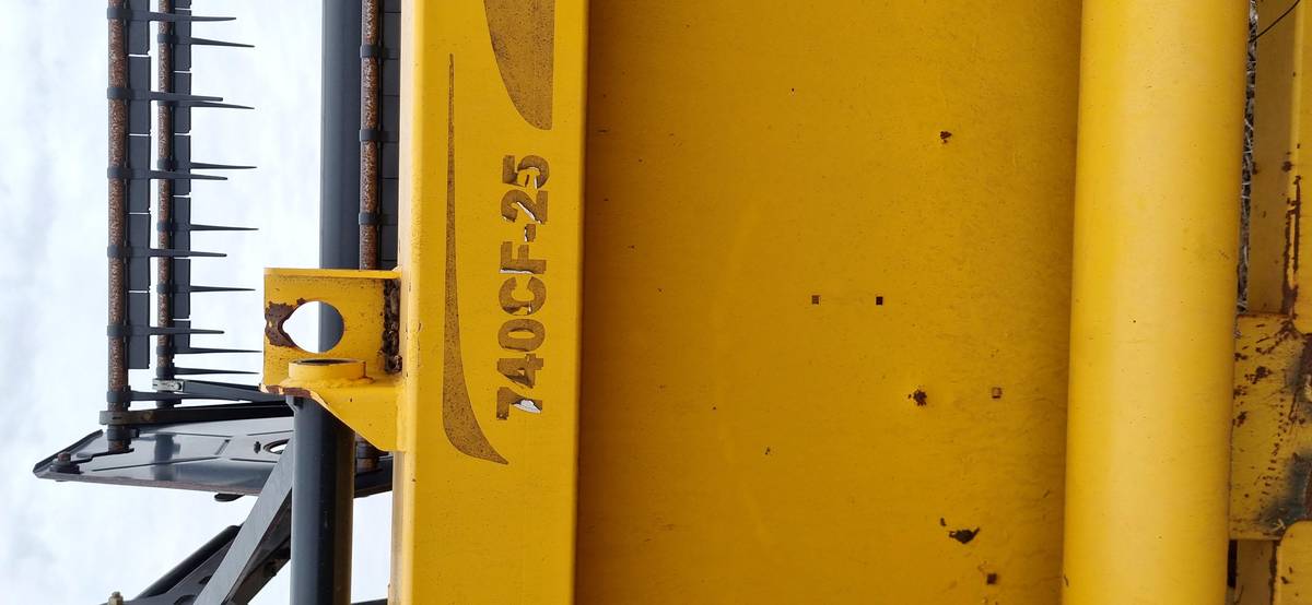 Cabezal Soja/trigo New Holland 740 CF 25