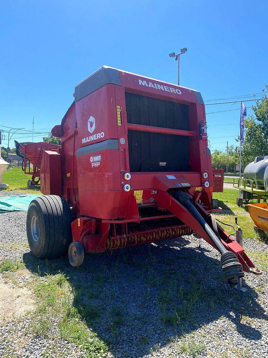 Rotoenfardadora Mainero 5887 año 2022