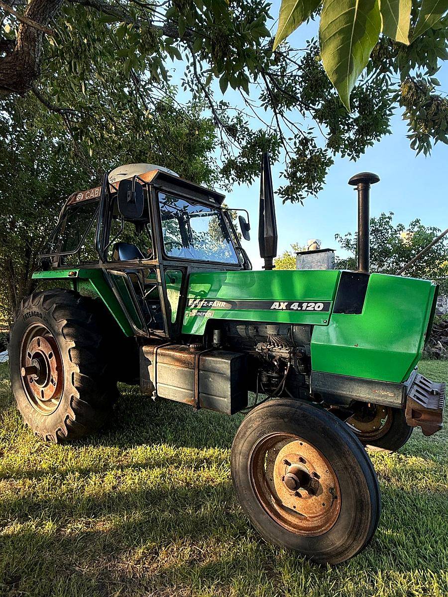 Deutz Fahr AX120 Sincron