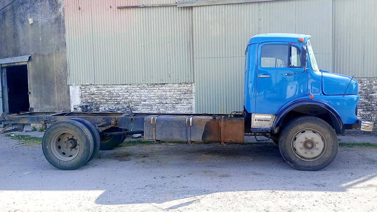 Camion Mercedez Benz Mod. 1114/48 año 1970 con Motor Turbo