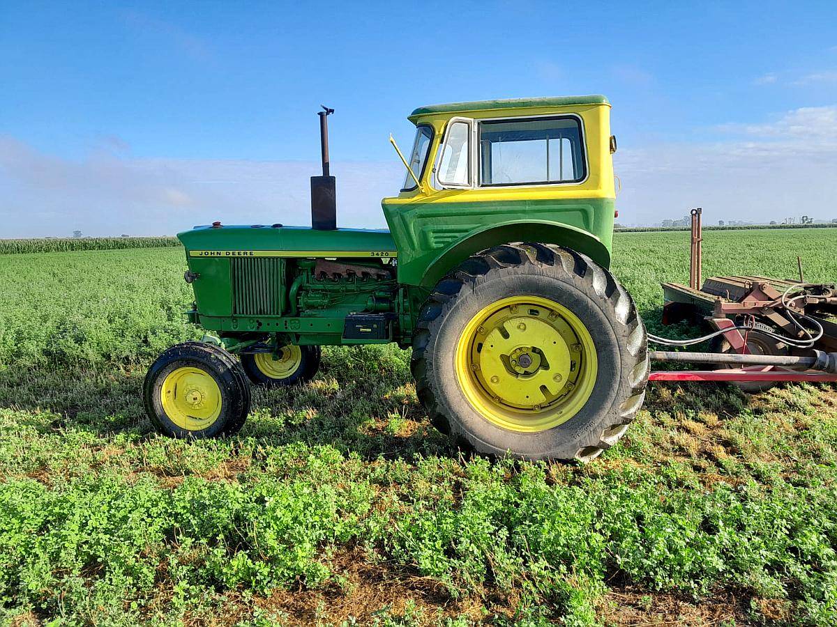 Tractor John Deere 3420