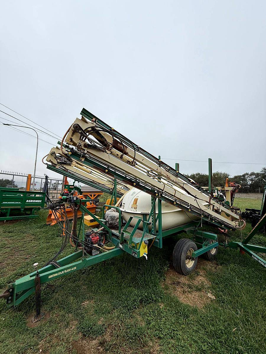 Pulverizadora Pampero - Tetra Full 3500