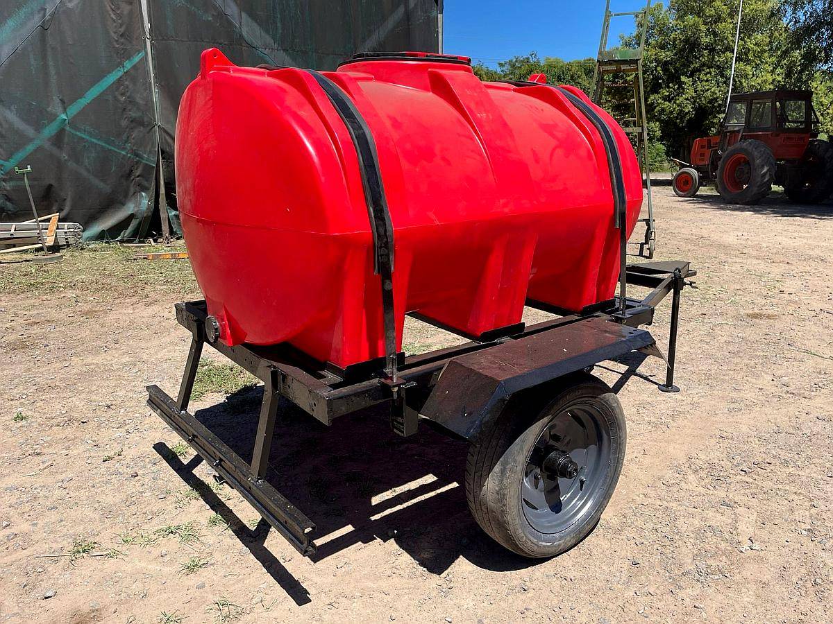 Tanque de Apoyo 1100 Lts