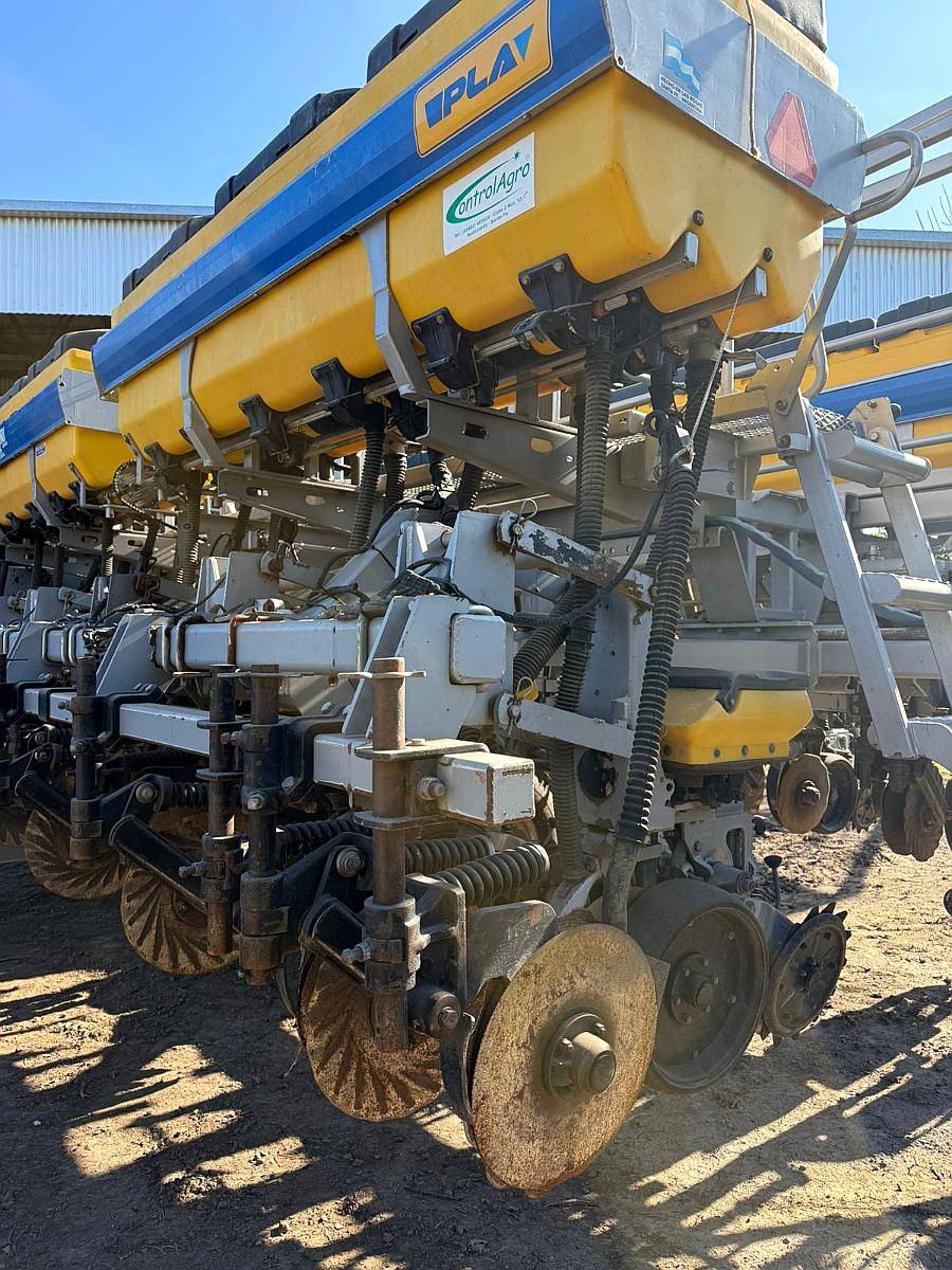 Sembradora Pla Autotrailer de 21 a 42 Doble Ferti Mecanica