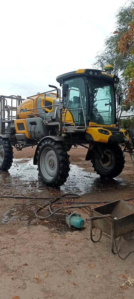 Pulverizadora Pla 2900 2022 Excelente Estado