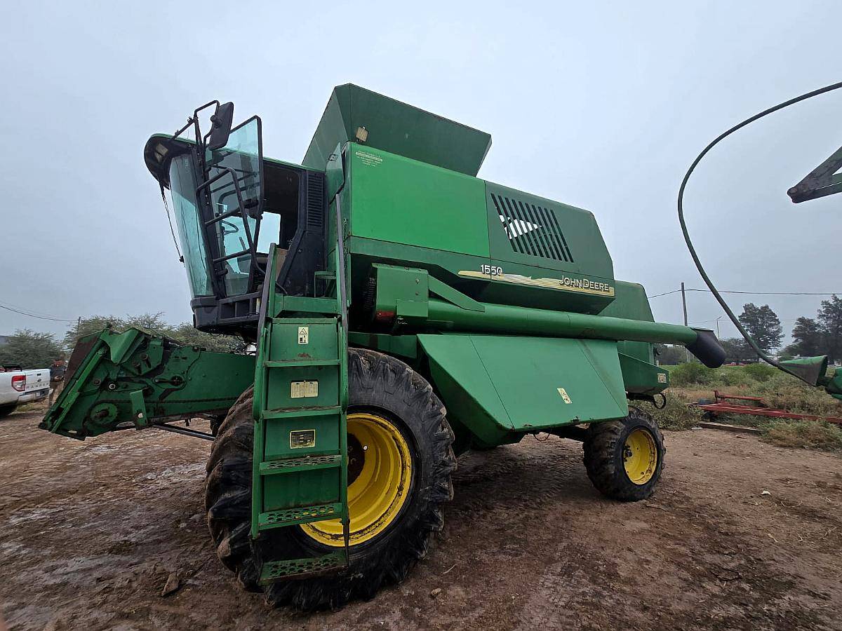 Cosechadora John Deere 1550
