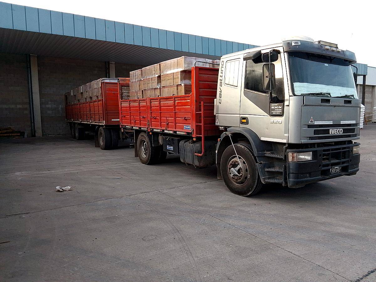 Vendo Iveco Cavallino 320