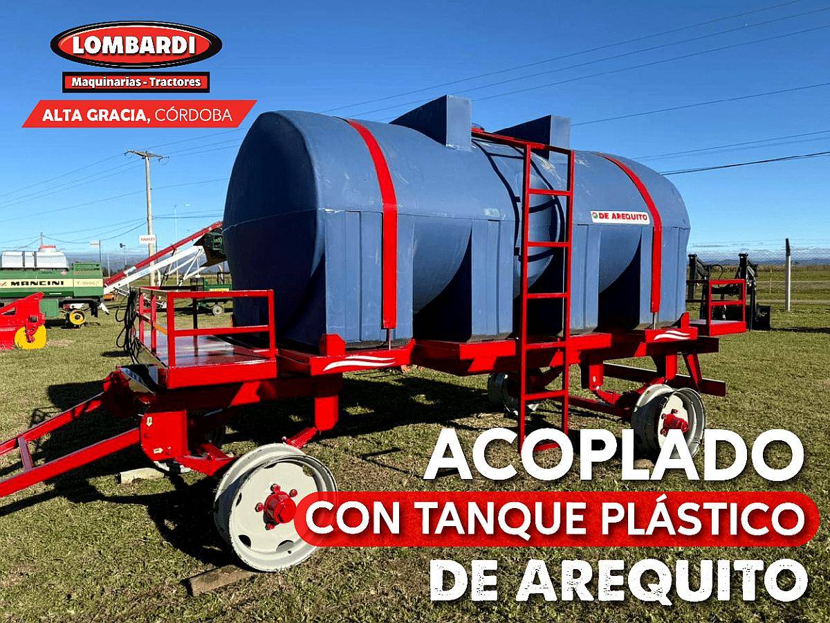 Acoplado con Tanque Plástico 8.000lts de Arequito