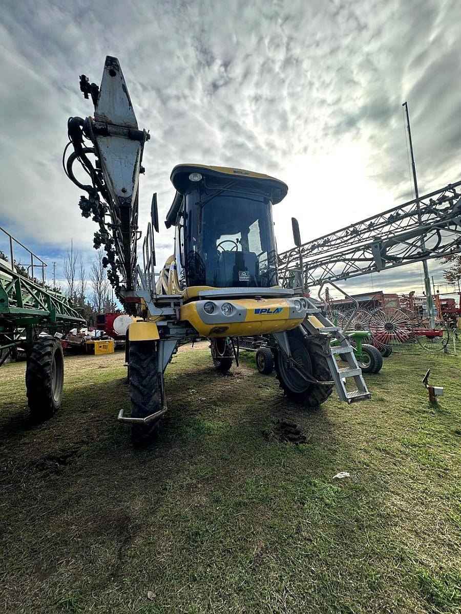 Pulverizador Pla MAP II 3250, año 2015, 10.000 Hs Motor,