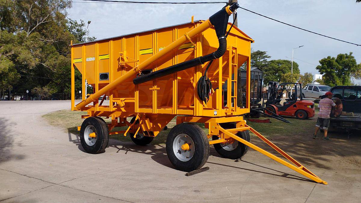 Tolva Agrosol de 12 Toneladas