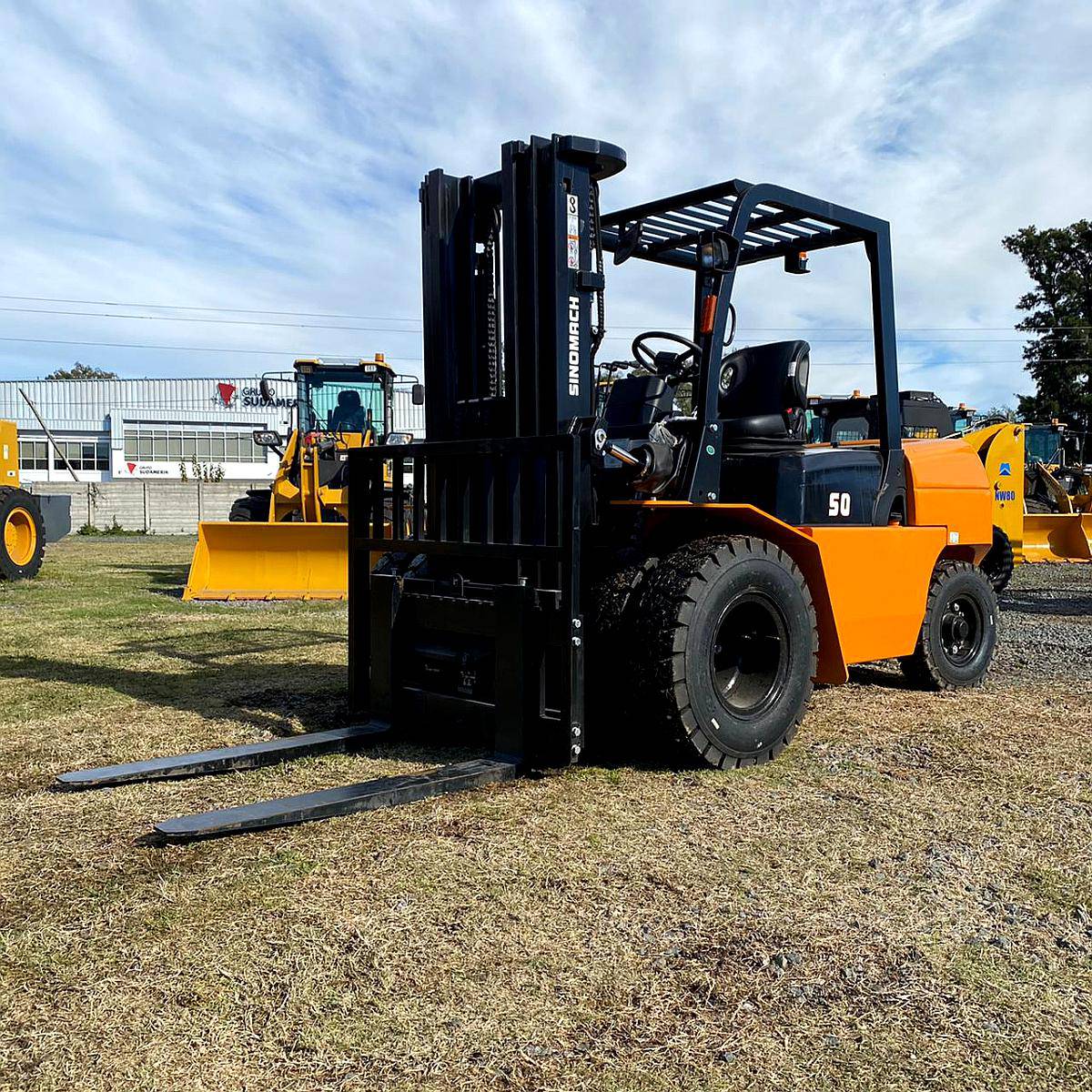 Autoelevador 5 Toneladas / 5000kg Sinomach CPCD50