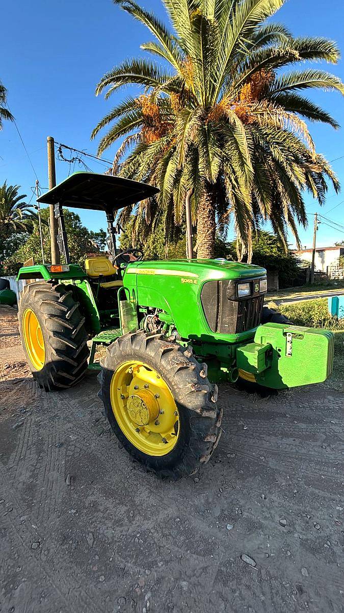 John Deere 5065 e
