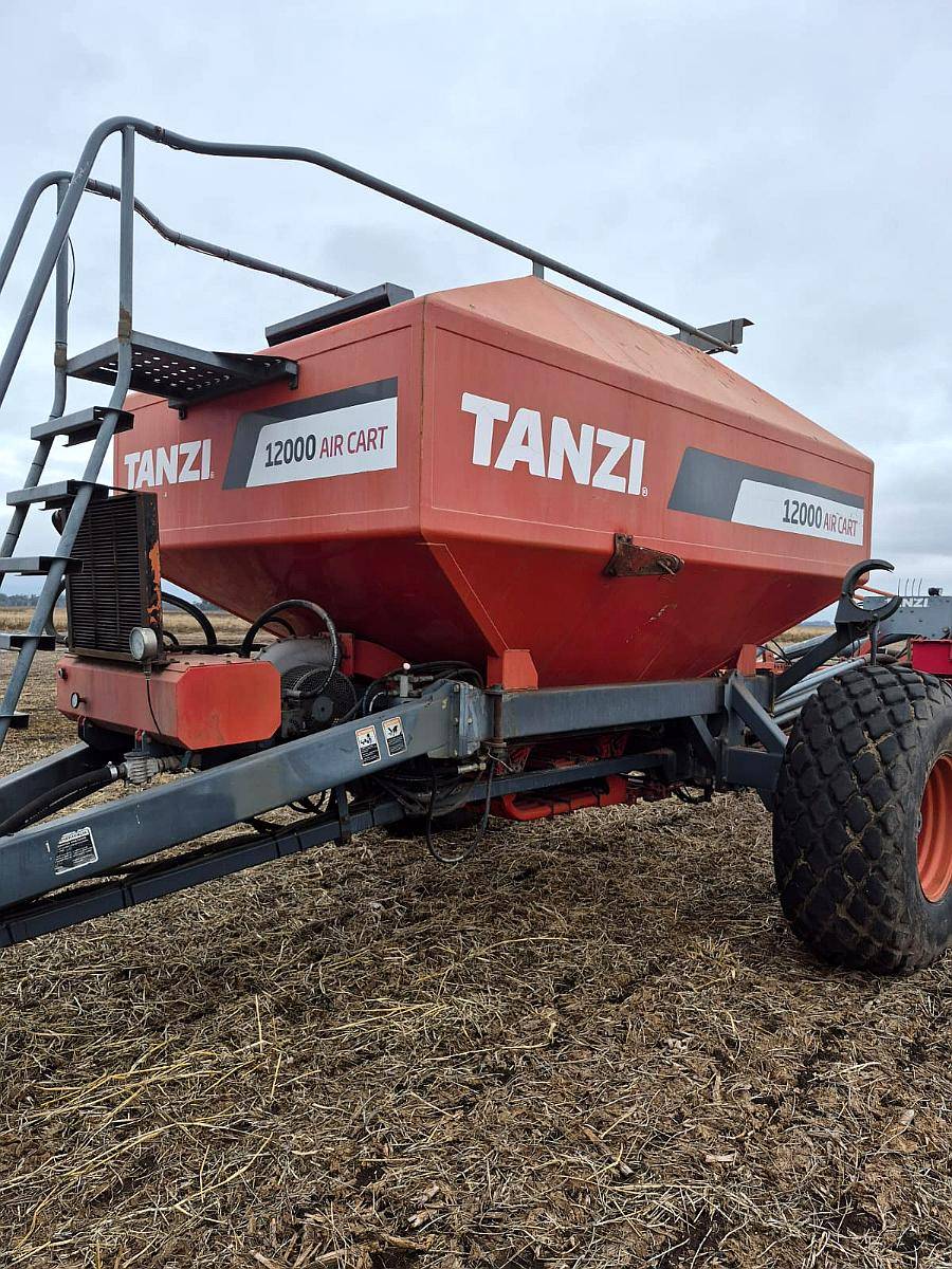 Sembradora Tanzi Special 3 de 43 a 26 CM,22 a 52 cm Neumatic