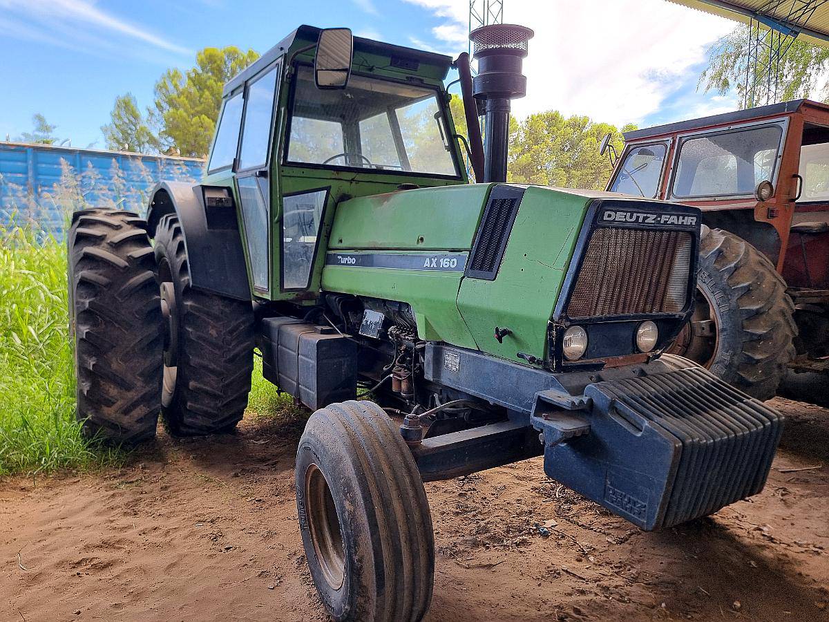 Tractor Deutz AX160 Rodado 18.4x34 Dual