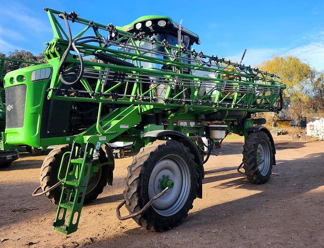 Pulverizadora Metalfor 7035 2017 - 3.500 Hs - Piloto