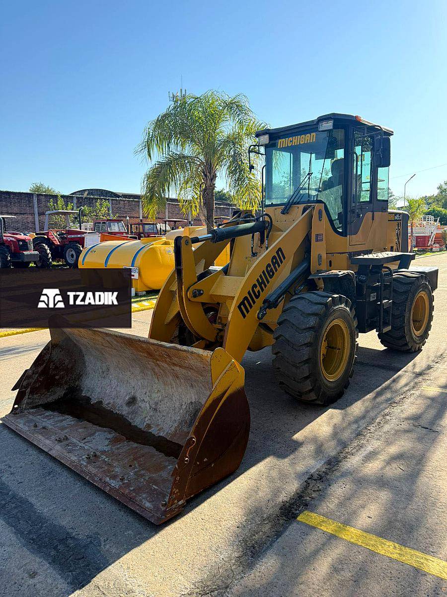 Pala Cargadora Frontal Usada Michigan R45ii 4x4-único Dueño