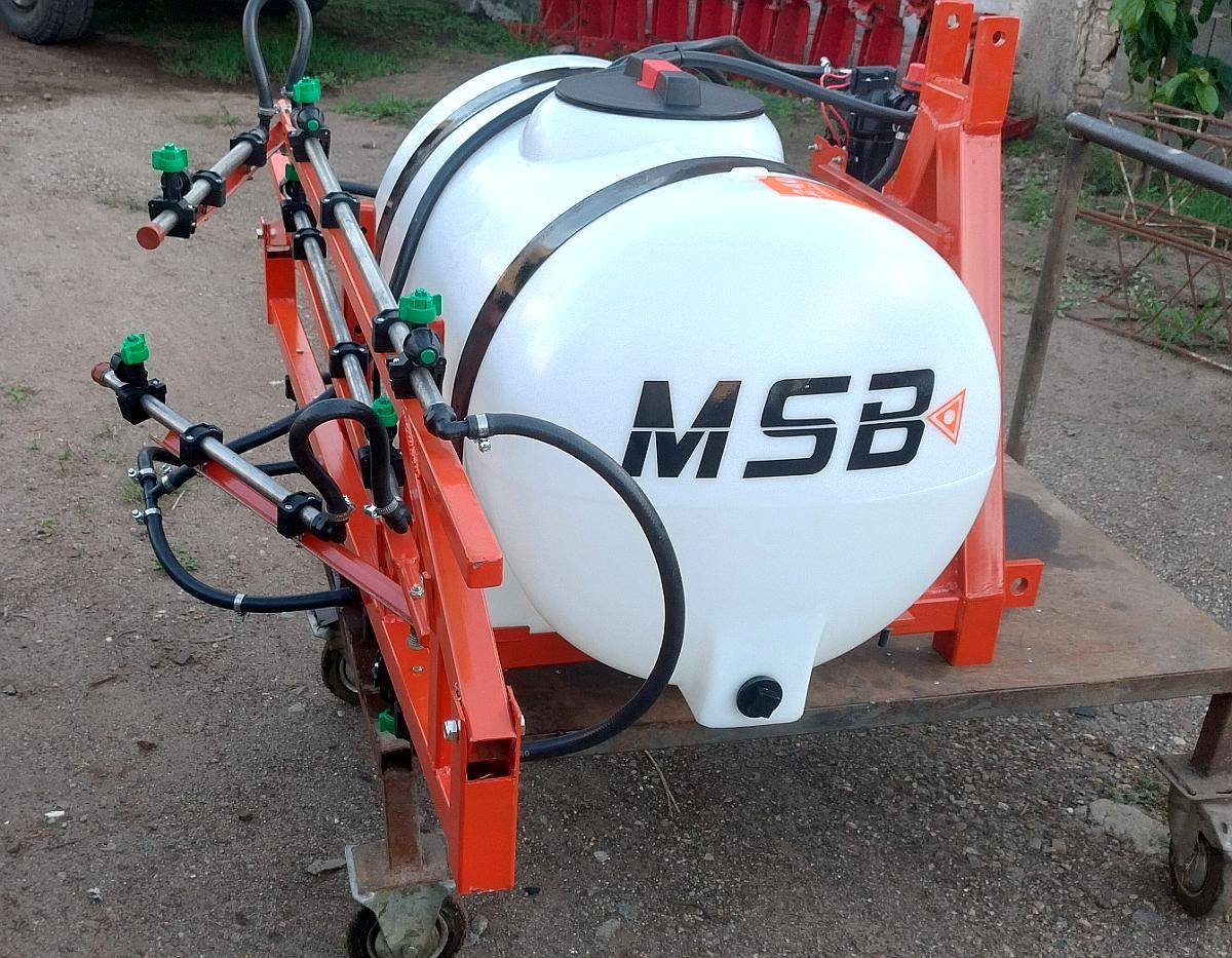 Fumigadora de 3 Puntos Pulverizadora.