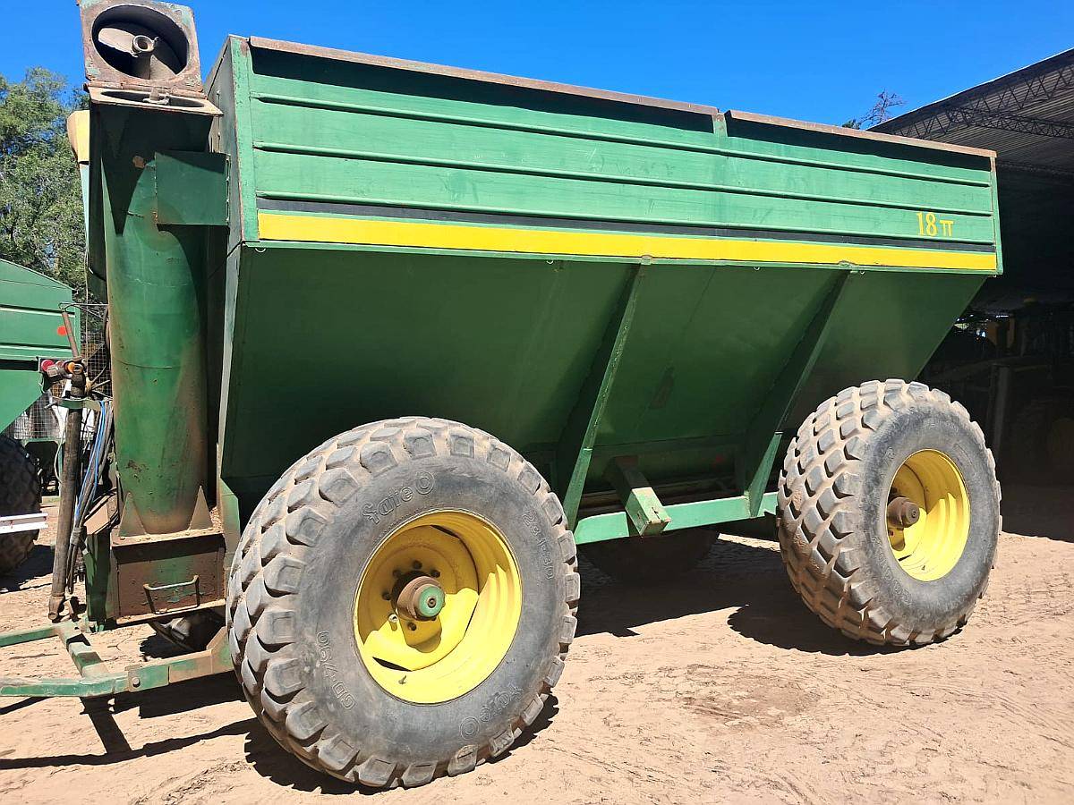 Tolva Autodescargable Pastre 20 Toneladas