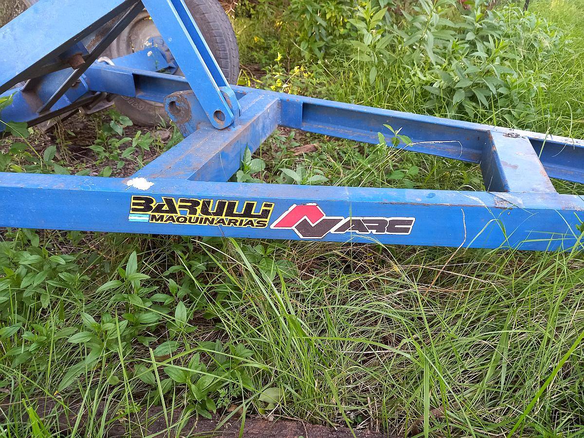 Pinche para Rollos de Pasto