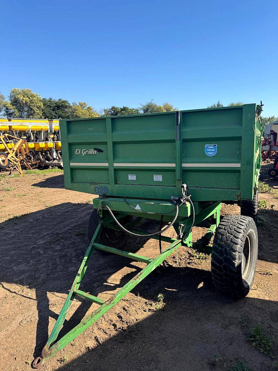 Acoplado Volcador 3 Vuelcos el Grillo de 3/4 Toneladas TN