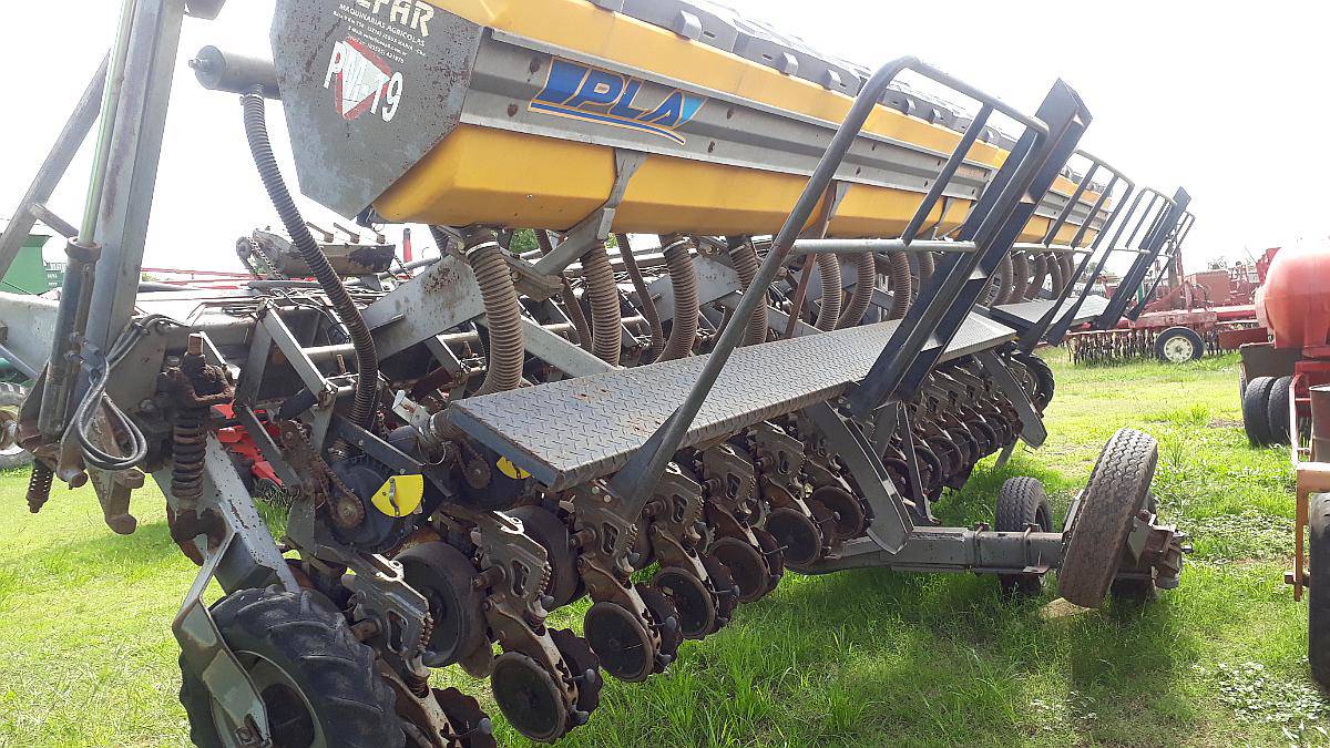 Pla 16 a 52 Neumatica Autotrailer