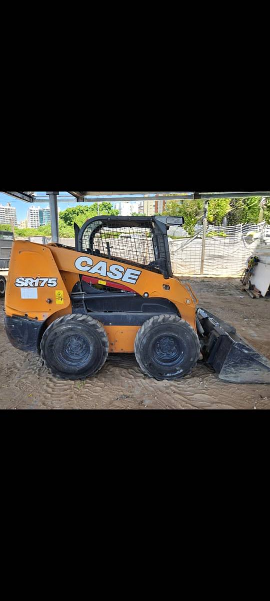 Minicargadora Case SR175 2018
