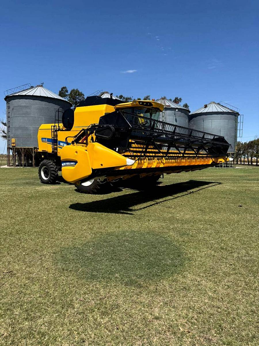 Nueva New Holland TX 5.90. Nueva. 0hs. Dual 30 Pies.