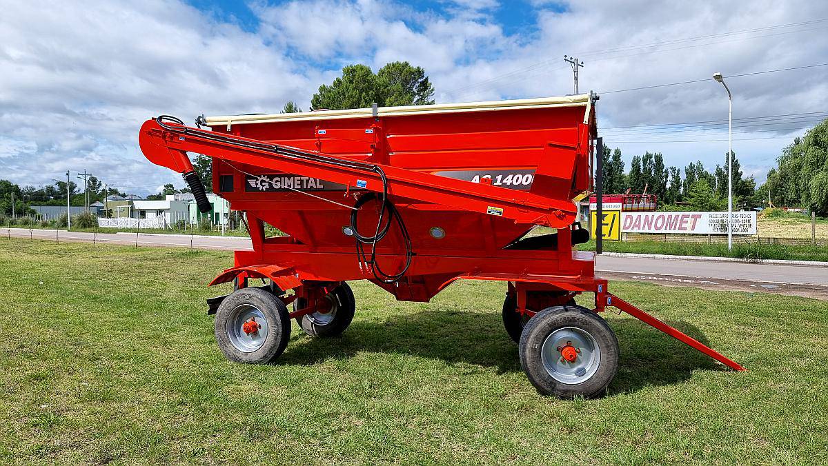 Tolva Nueva Gimetal AC14.000 con Noria y Destape