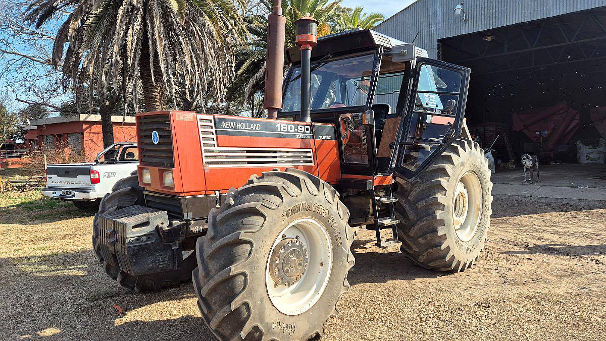 Tractor Fiat 180/90 Excelente Estado. con Reversa
