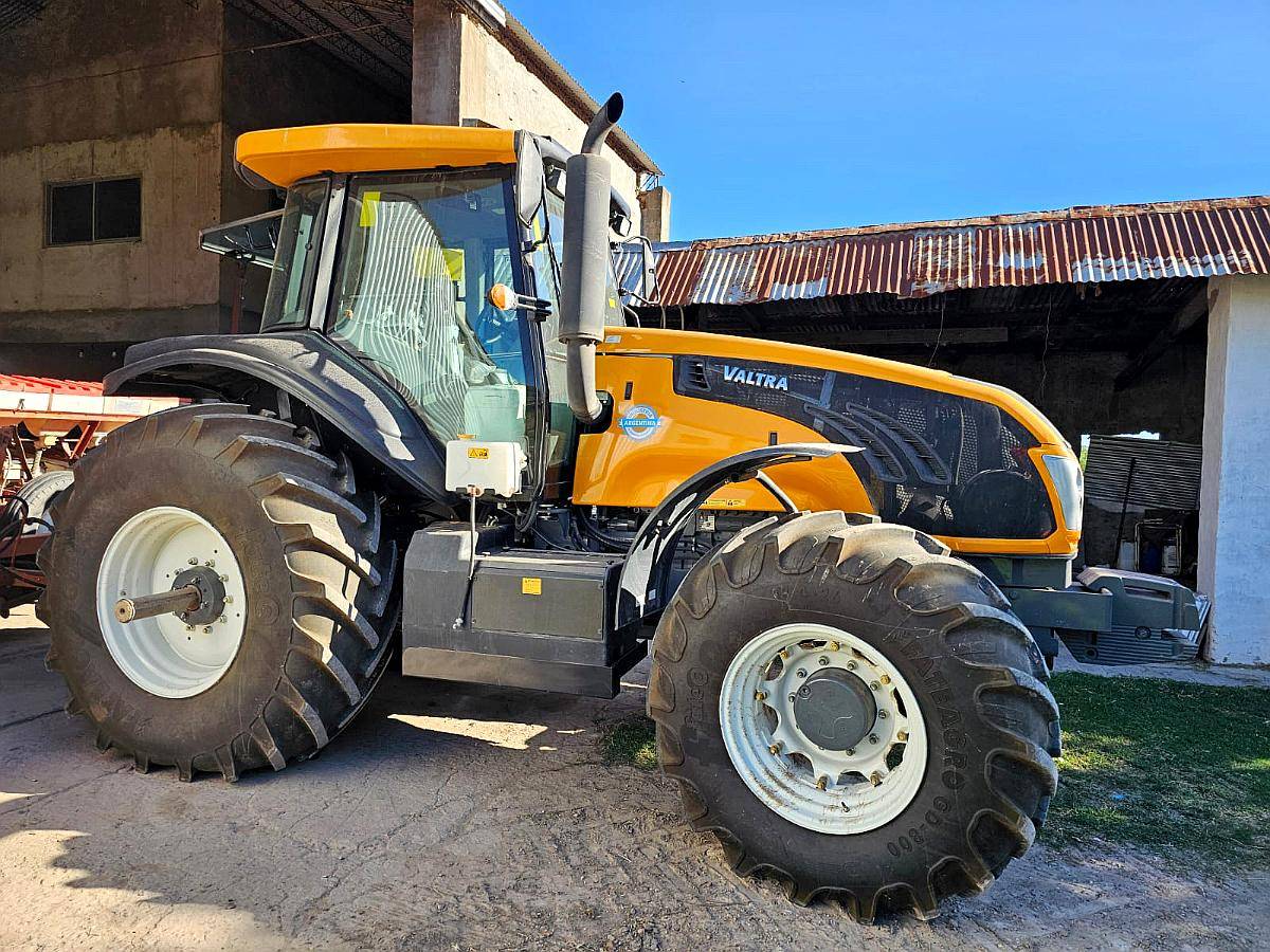 Tractor Valtra BT 150