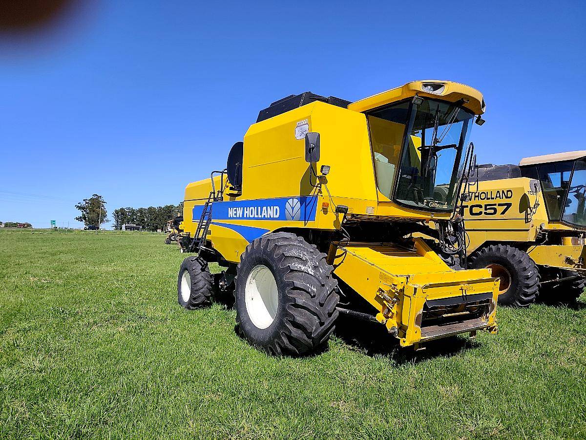 Cosechadora New Holland TC 5090